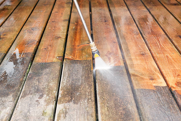 Best Playground Equipment Cleaning  in Roberts, WI